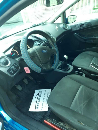 Ford Fiesta Kinetic Design 1.6 Design Sedan 120cv Trend Plus