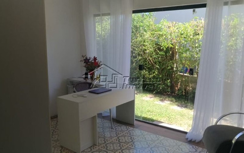 Imagem 12 de 15 de Charmosa E Com Muito Verde Para Receber Os Amigos