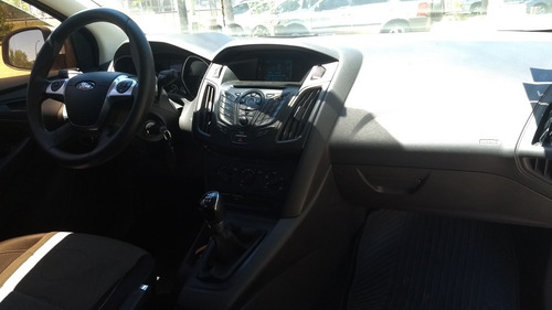 Imagen 3 de 3 de Ford Focus Iii 1.6 Sedan S 2015