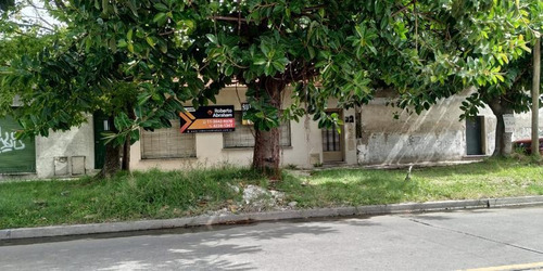 Venta Casa 8 Amb 318 M2 Valentin Alsina