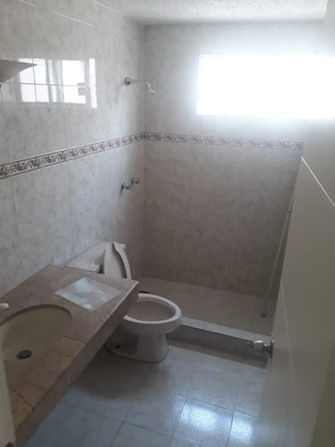 Imagen 6 de 13 de Tlalpan Amplio Depto En Ris 1 80 M2 3recámaras 1 Baño 1 Estacionamiento