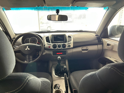 Mitsubishi L200 Triton 3.2 GLS 4X4 CD 16V TURBO INTERCOLER DIESEL 4P MANUAL
