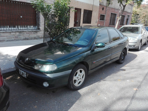 Imagen 11 de 11 de Renault Laguna 2.0 1999 Volvo Titular Desde El 2003 Capital