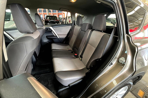 Toyota RAV4 2.5 Le L4/ At