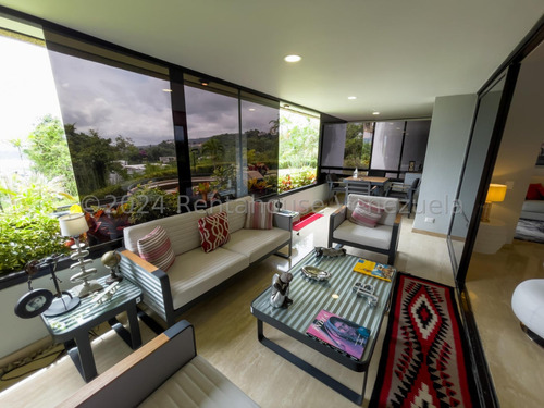 Ss: Vende Apartamento 24-28320 En San Roman De 253,81 M2, 3h/5b/3pe