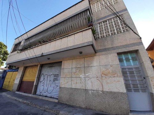 Imagen 1 de 15 de Edificio Con Apartamento Y Locales Comerciales,  El Limón,  Aragua