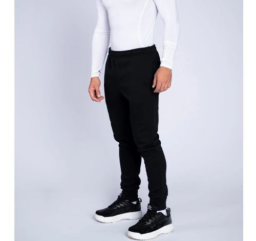 Imagen 3 de 5 de Pantalón Umbro Chupín Largo Deportivo Para Hombre Mvdsport