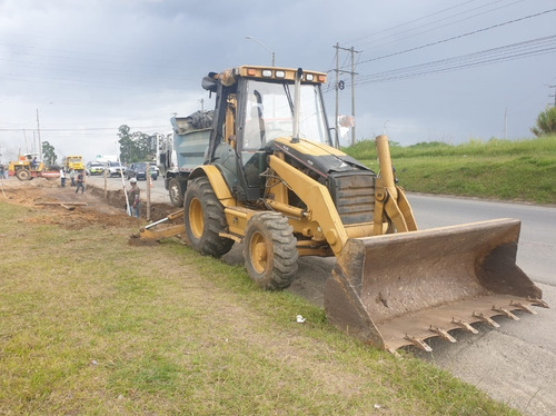 Venta Retroexcavadora Caterpillar 420d - Modelo 2006