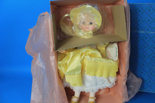 Jean Ingres Girl Madame Alexander Doll (Usado)