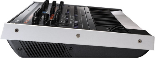 Roland Jupiter-xm Teclado Sintetizador Color Negro 110V