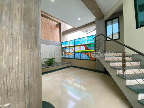 Apartamento En Venta, Urb. La Soledad, Maracay 25-21841 Jecg