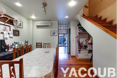 Triplex En Venta - 3 Dormitorios 3 Baños - Cochera - 170mts2 - Parque Avellaneda