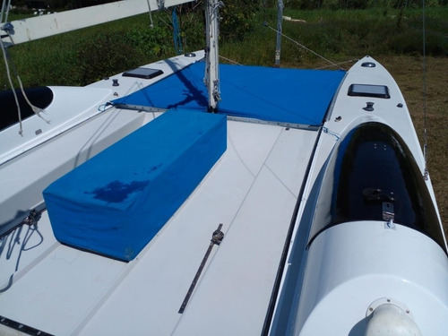 Imagen 11 de 15 de Catamaran Stiletto27