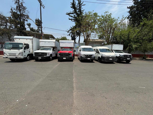 Renta Camioneta De Carga
