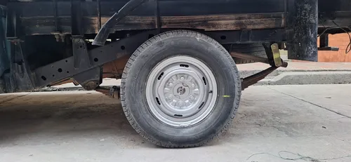 Mazda B2200 2.2 B2200