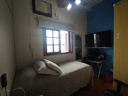 Casa Em Menino Deus Com 3 Dormitórios - Lu431916