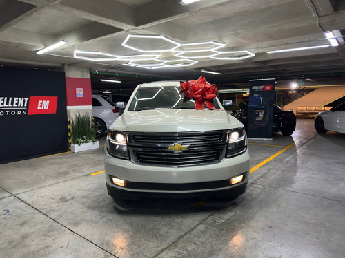 Chevrolet Suburban 5.3 Ltz V8 4wd 2da Cubo At