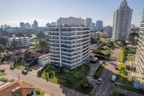 Departamento En Torre Esmeralda