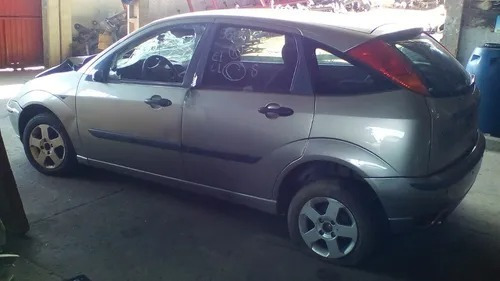 Imagem 5 de 20 de Sucata Ford Focus 1.6 /2005 Somente Para Venda De Peças