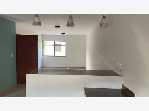 Imagen 5 de 12 de Casa Sola En Venta La Llave Residencial