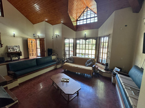 Casa En Venta En Virrey Del Pino