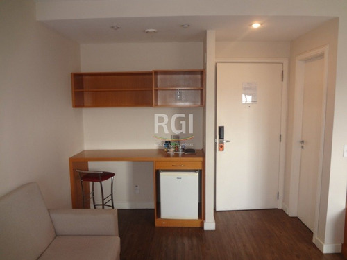 Flat Em Praia De Belas - Ex9474