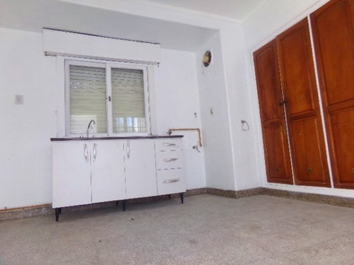 Imagen 13 de 30 de Local Comercial Sobre Av. Freyre Con Departamento, Santa Fe Ciudad