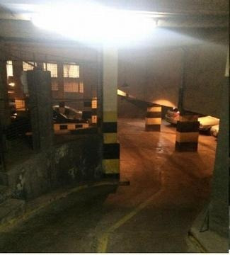 Imagen 4 de 4 de Cochera Cubierta En Parque Patricios