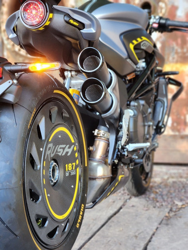 Imagen 22 de 25 de Moto Mv Agusta Rush 1000 Crc