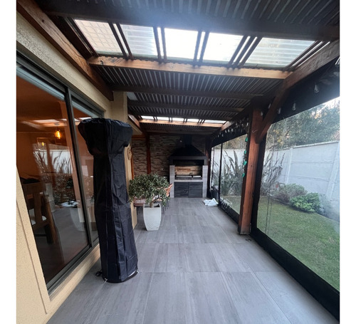 Vende Casa En Avenida Oriente, Los Ángeles