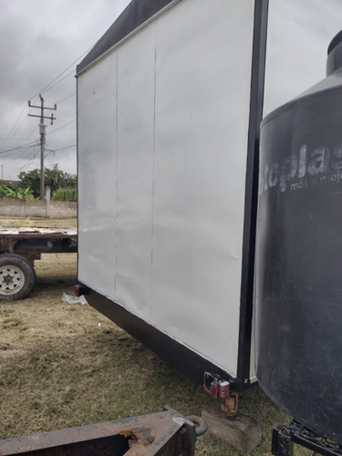 Imagen 3 de 14 de Renta Dormitorio Casa Movil Remolque Caseta Para 2 Personas