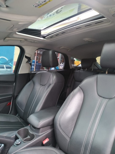 Ford Focus 2.0 Titanium Flex Powershift 5p