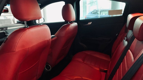 Imagen 6 de 9 de Alfa Romeo Giulietta 2017 1.7 Veloce Tct At