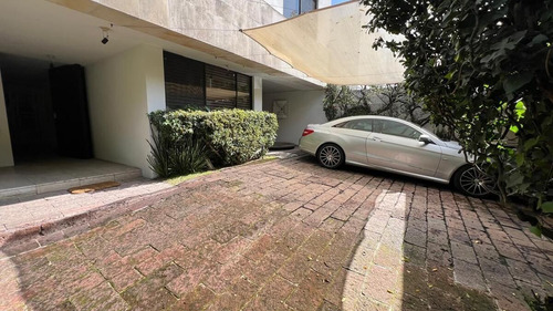 Casa En Venta En Bosque De Jacarandas, Bosques De Las Lomas