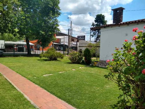 Imagen 2 de 14 de Casa En Venta En Castelar Sur