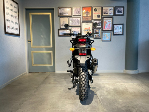 Imagen 5 de 25 de Royal Enfield Scram 411 0km