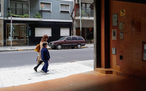 Venta Cochera En Recoleta. Acepta Permuta Mismo O Menor Valor. Excelente Estado Y Ubicación.