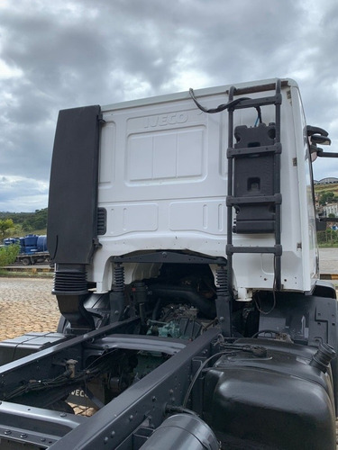 Imagem 4 de 15 de Iveco 240e25