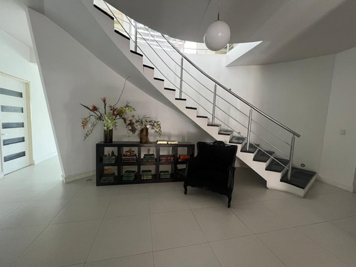 Estudio En Rente En San Jerónimo Monterrey Nuevo León Amueblado