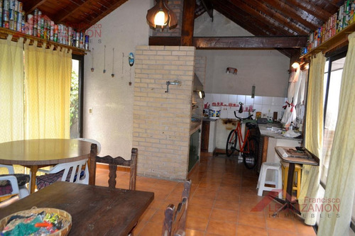 Imagen 9 de 23 de Lote Propio - Jardin Parquizado - Quincho - Parrilla - Garage Pasante