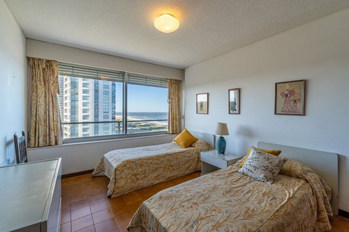 Imagen 19 de 21 de Apartamento 3 Dormitorios En Playa Brava, Punta Del Este - Tiburon 1