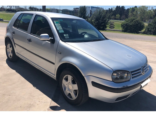 Volkswagen Golf 1.6 Comfortline