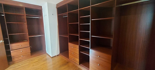 Hermosa Casa En Condominio En Olivar De Los Padres
