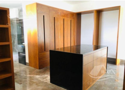 Imagen 12 de 23 de Casa De Lujo En Venta En Puerto Cancún Canales Alrz5000
