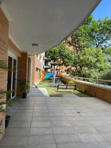 Imagen 3 de 23 de Codigo 438750 . Residencias Morisca Urbanizacion El Parral