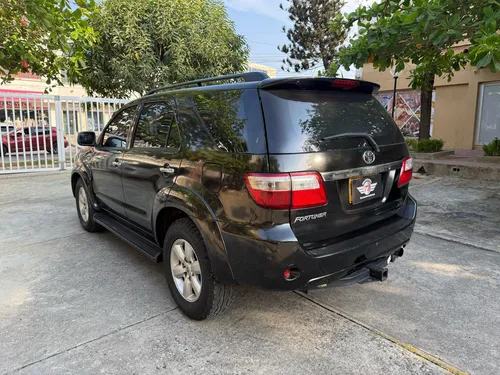 Toyota Fortuner 3.0 Sr5