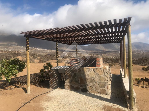 Casa En Venta De 2 Dorm. En La Serena