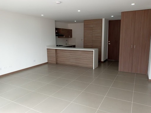 Apartamento En Arriendo Loma Del Escobero 472-2191