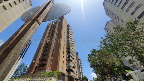 Apartamento En Venta En Alto Prado 23-2376 Yf