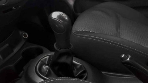 Imagen 6 de 8 de Nissan - Versa 2019